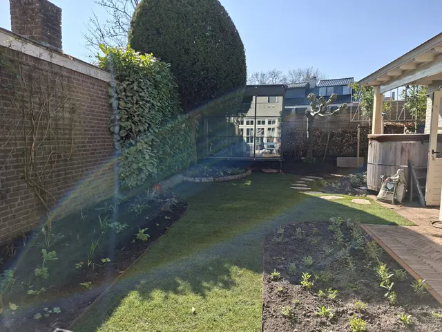 Tuin tijdens de aanleg